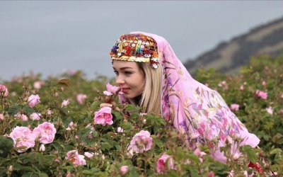 ISPARTA GÜL HASADI ve PAMUKKALE TURU