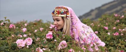 Çoruh Outdoor Travel & Tour  22.Yıllık Deneyim - | Gürcistan, Azerbaycan ve İran Turlari konusunda uzmanlık ister.